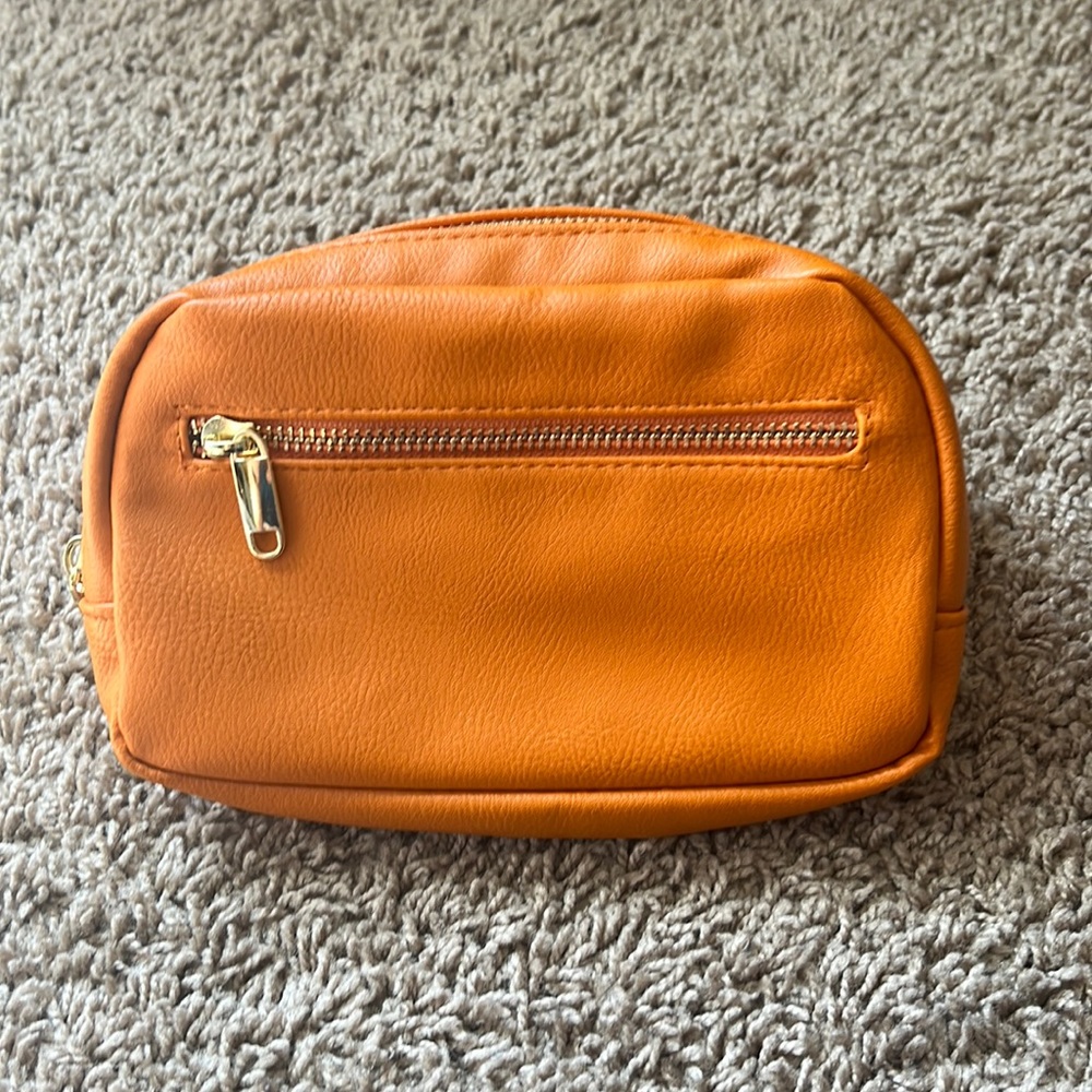 NWOT WILD FABLE BELT BAG Target